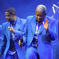 the-manhattans_ccexpress